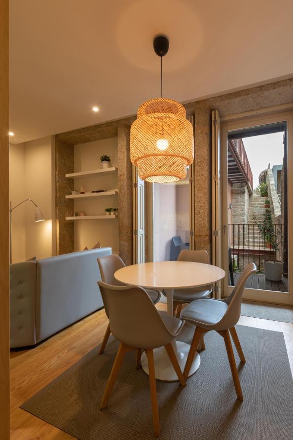Orm - Almada Balcony Apartment Porto Eksteriør billede